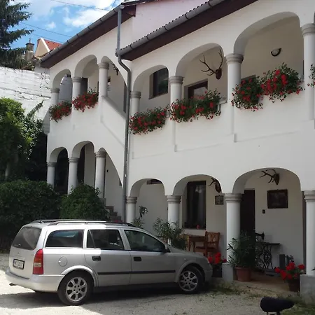 فندق مبيت وإفطار Eden Panzio