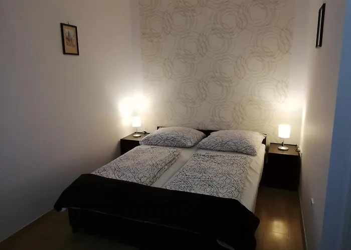 Eden Panzio 4* 에게르